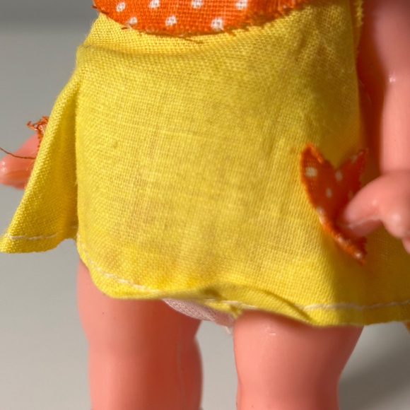 Vintage 60s 70s Moody Doll Vinyl Head Plastic Body Made in Hong Kong (18B) - Picture 7 of 8